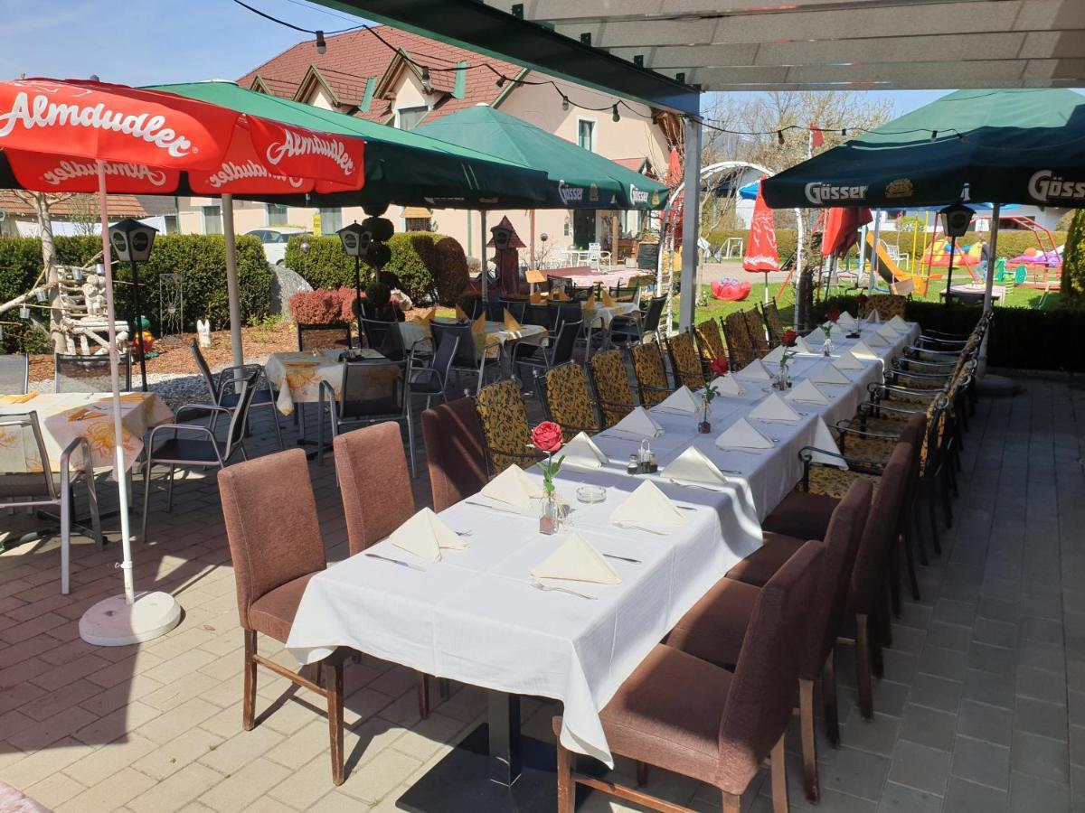Restaurant Gaestehaus Seiger Sankt Lorenzen bei Knittelfeld Exteriér fotografie